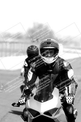 media/Mar-21-2022-Moto Forza (Mon) [[4127b7cc51]]/Around the Pits/